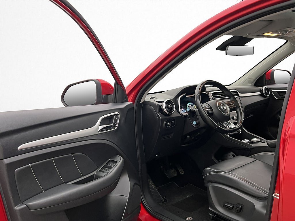 Vehicle Image 12