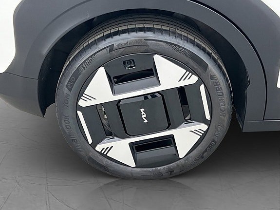 Vehicle Image 34