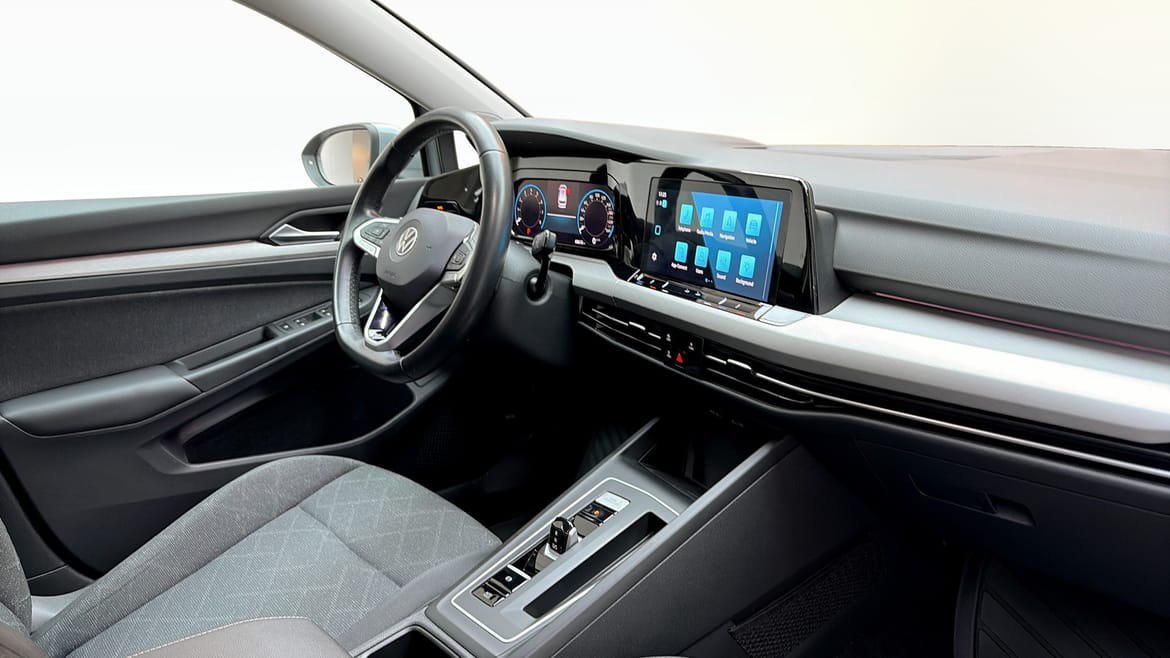 Vehicle Image 11