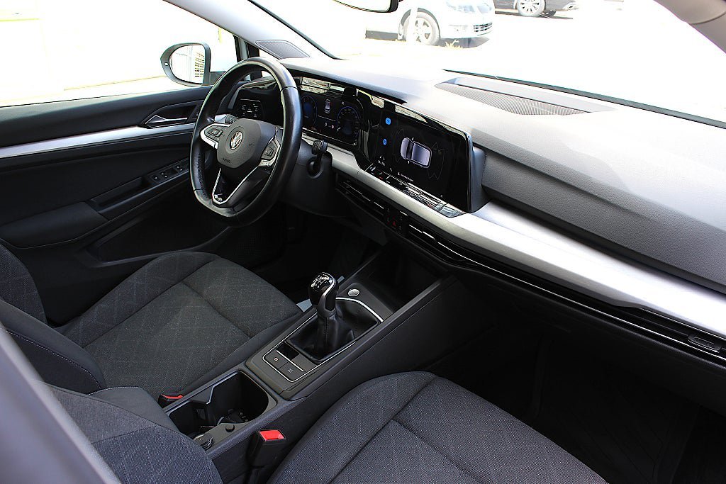 Vehicle Image 27