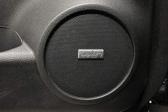 Vehicle Image 29