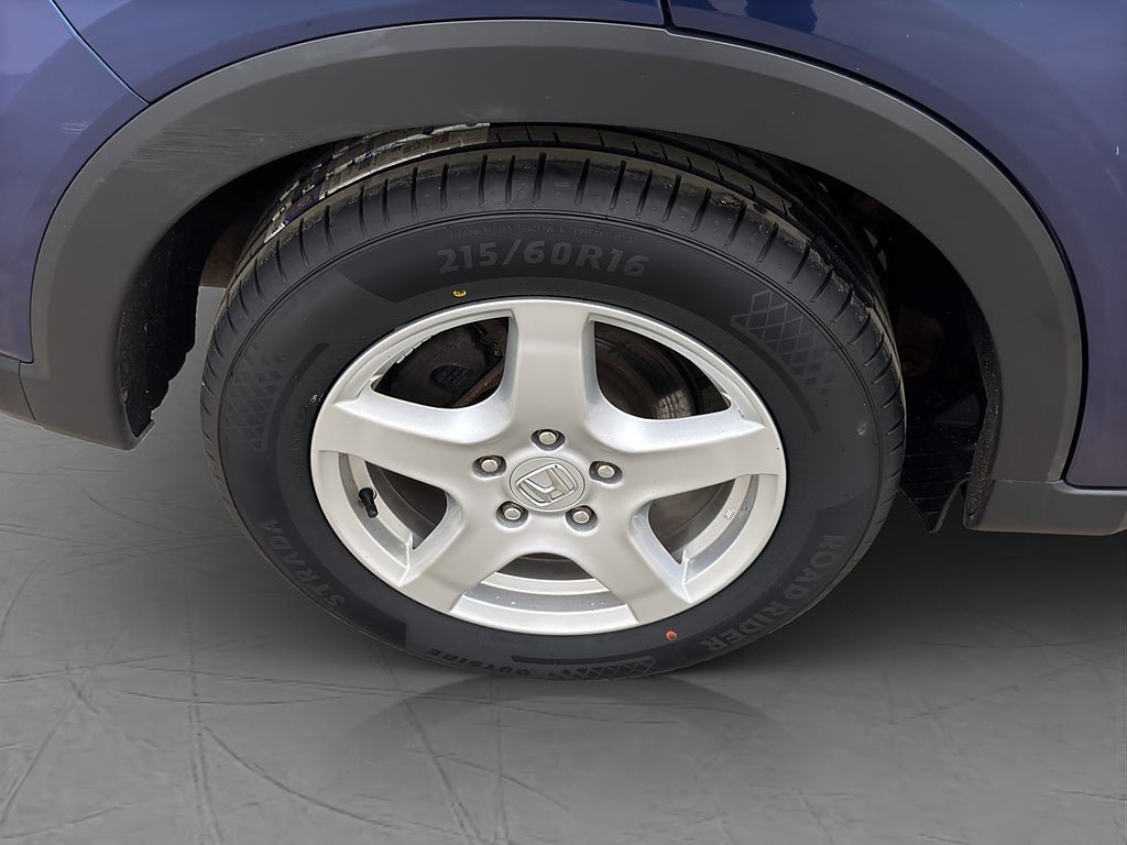 Vehicle Image 30