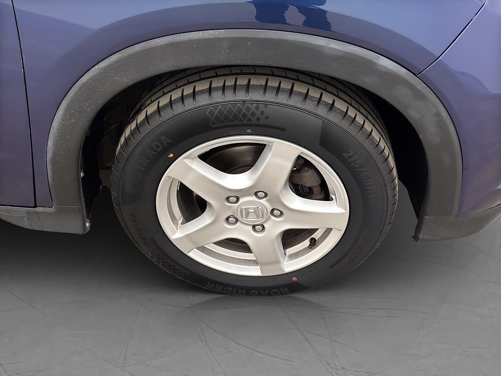 Vehicle Image 31