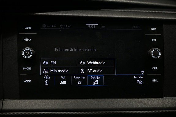 Vehicle Image 23