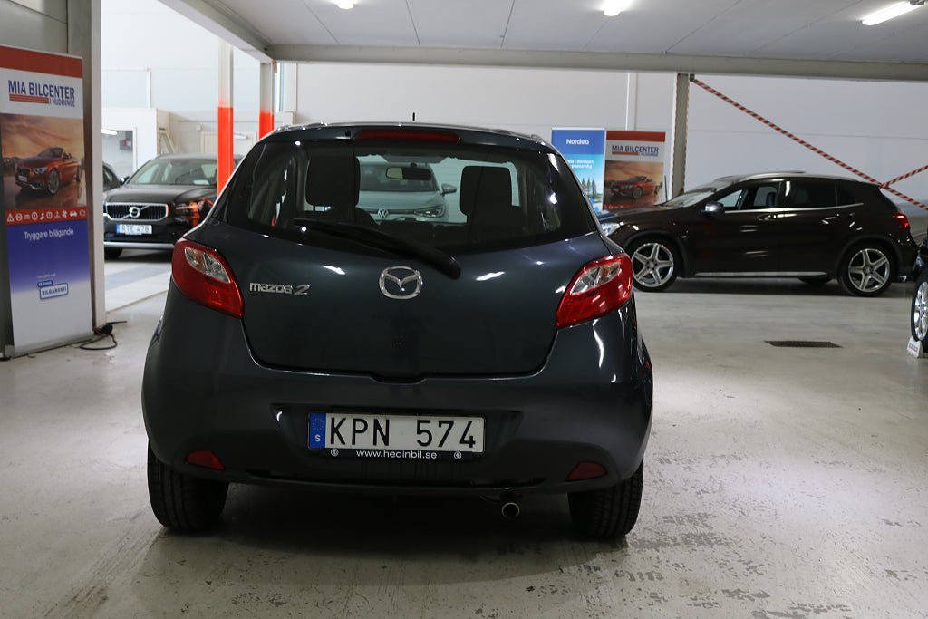 Vehicle Image 3