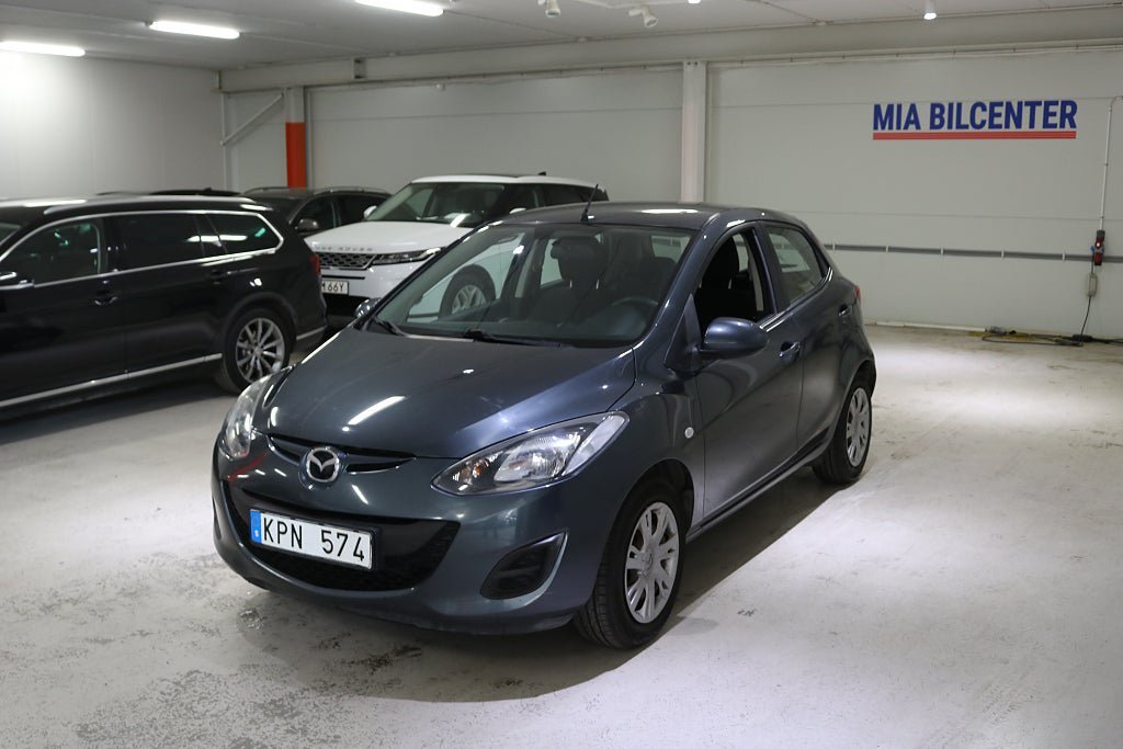 Vehicle Image 5