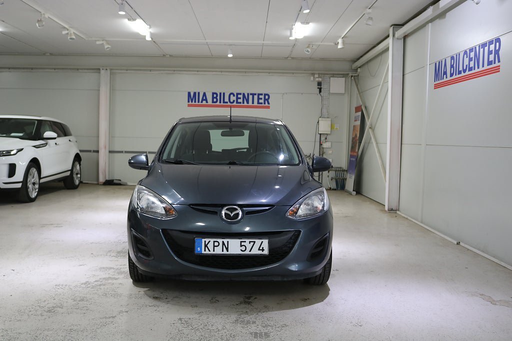 Vehicle Image 6