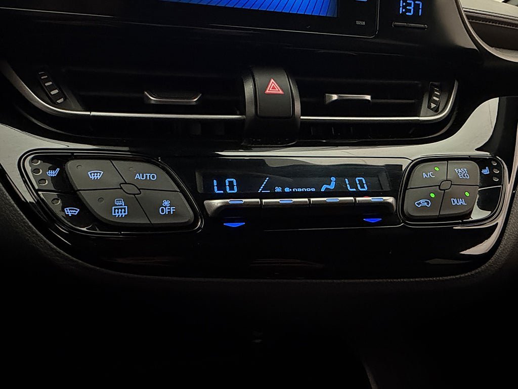 Vehicle Image 22