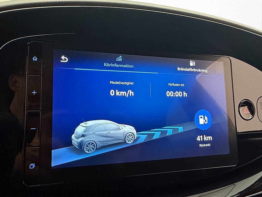 Vehicle Image 30