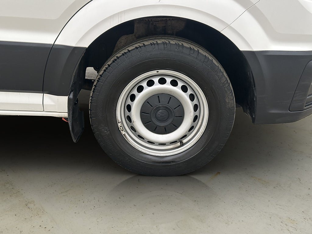 Vehicle Image 26