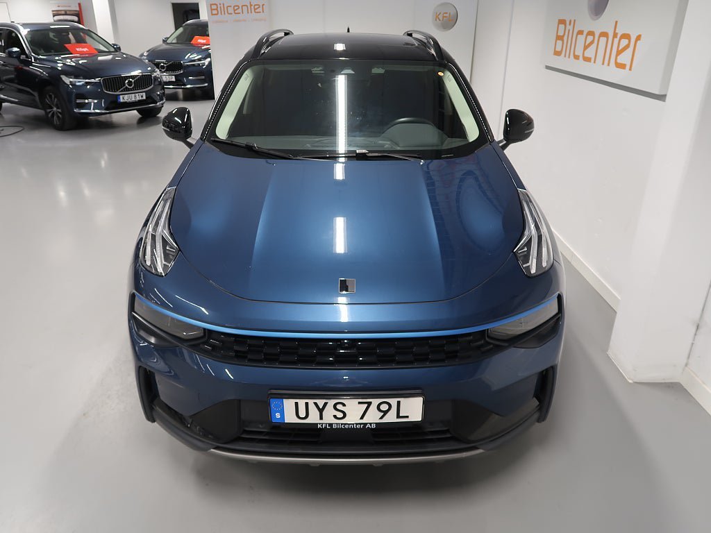 Vehicle Image 12