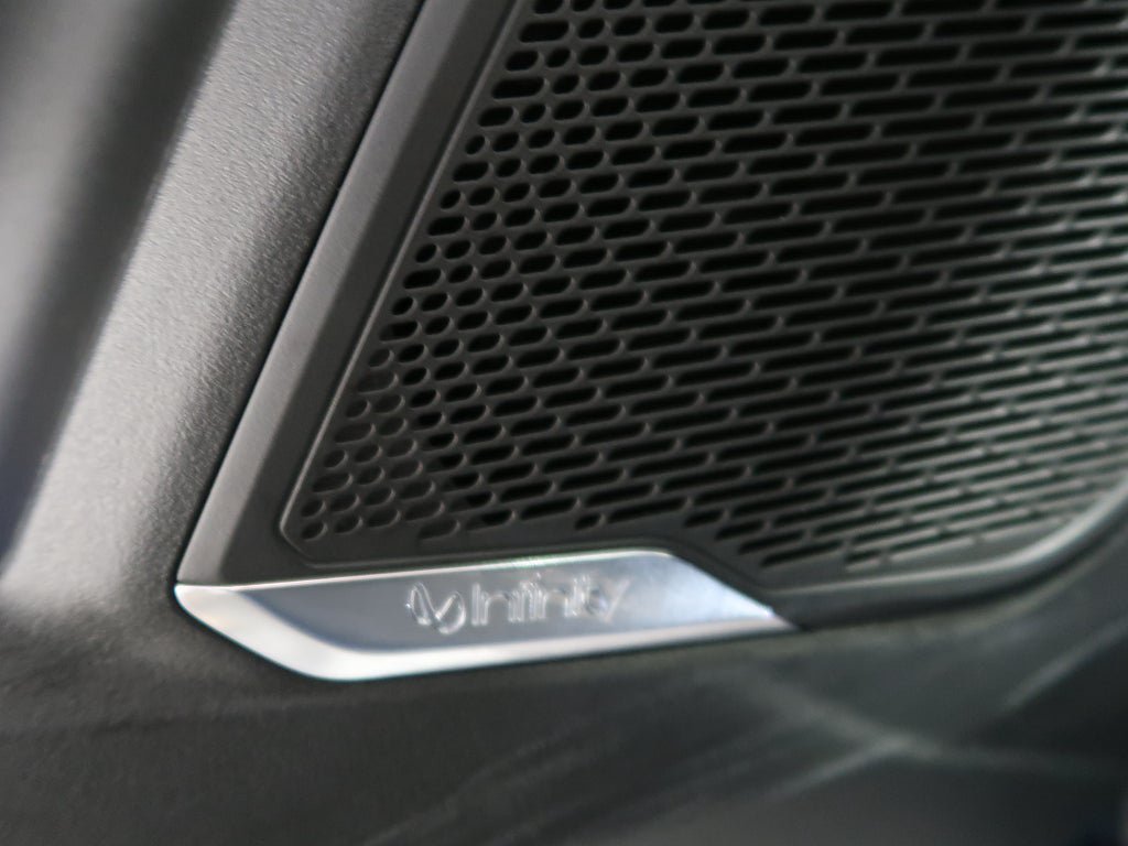 Vehicle Image 36