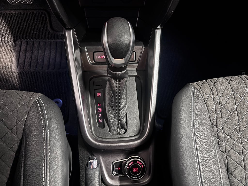 Vehicle Image 11