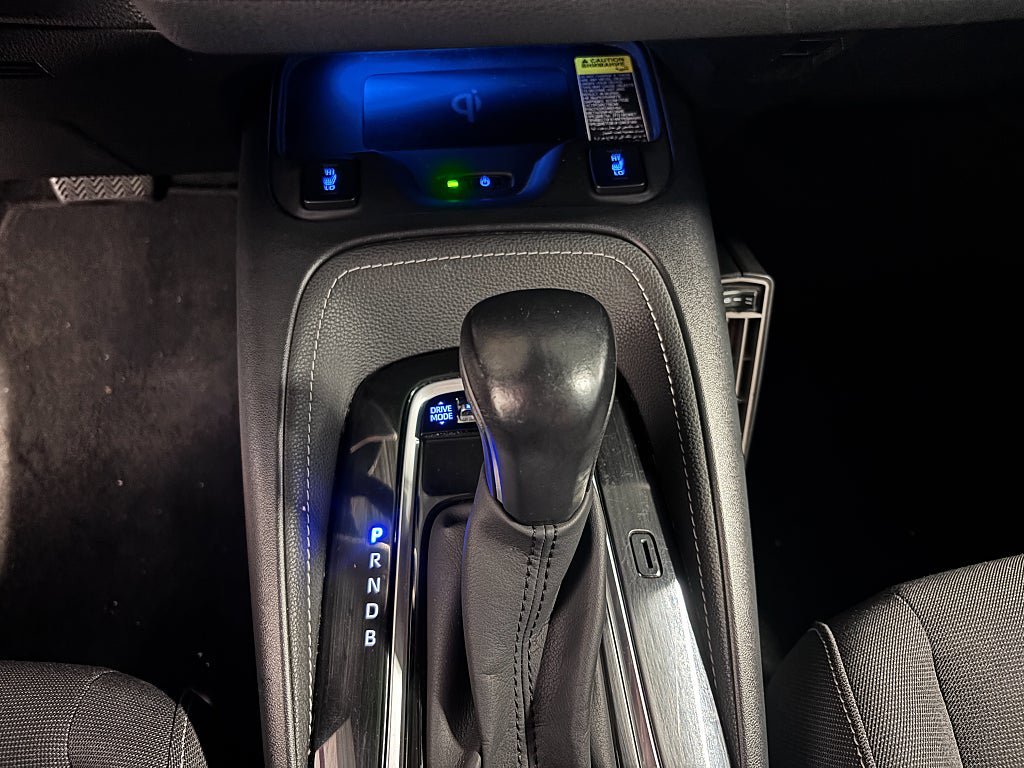 Vehicle Image 11