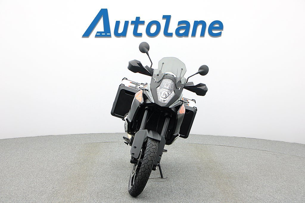 Vehicle Image 7
