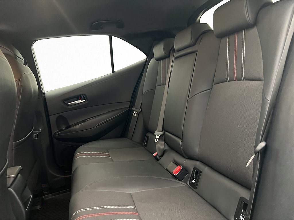 Vehicle Image 17