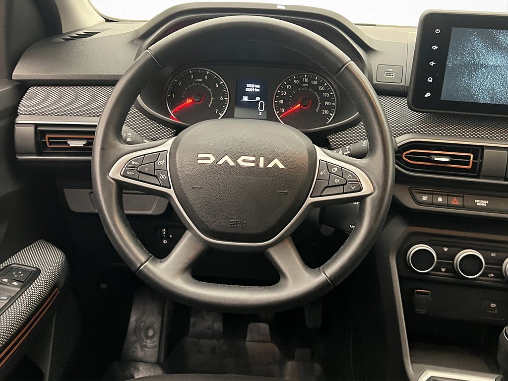 Vehicle Image 19