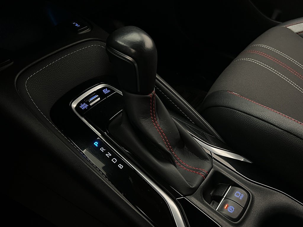 Vehicle Image 26