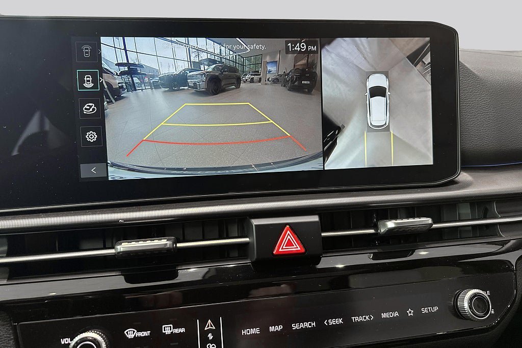 Vehicle Image 21
