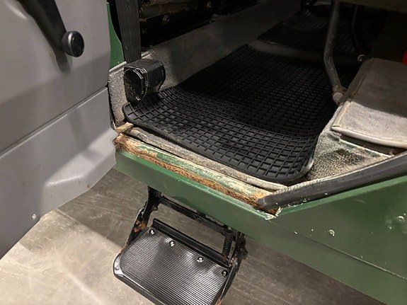 Vehicle Image 11
