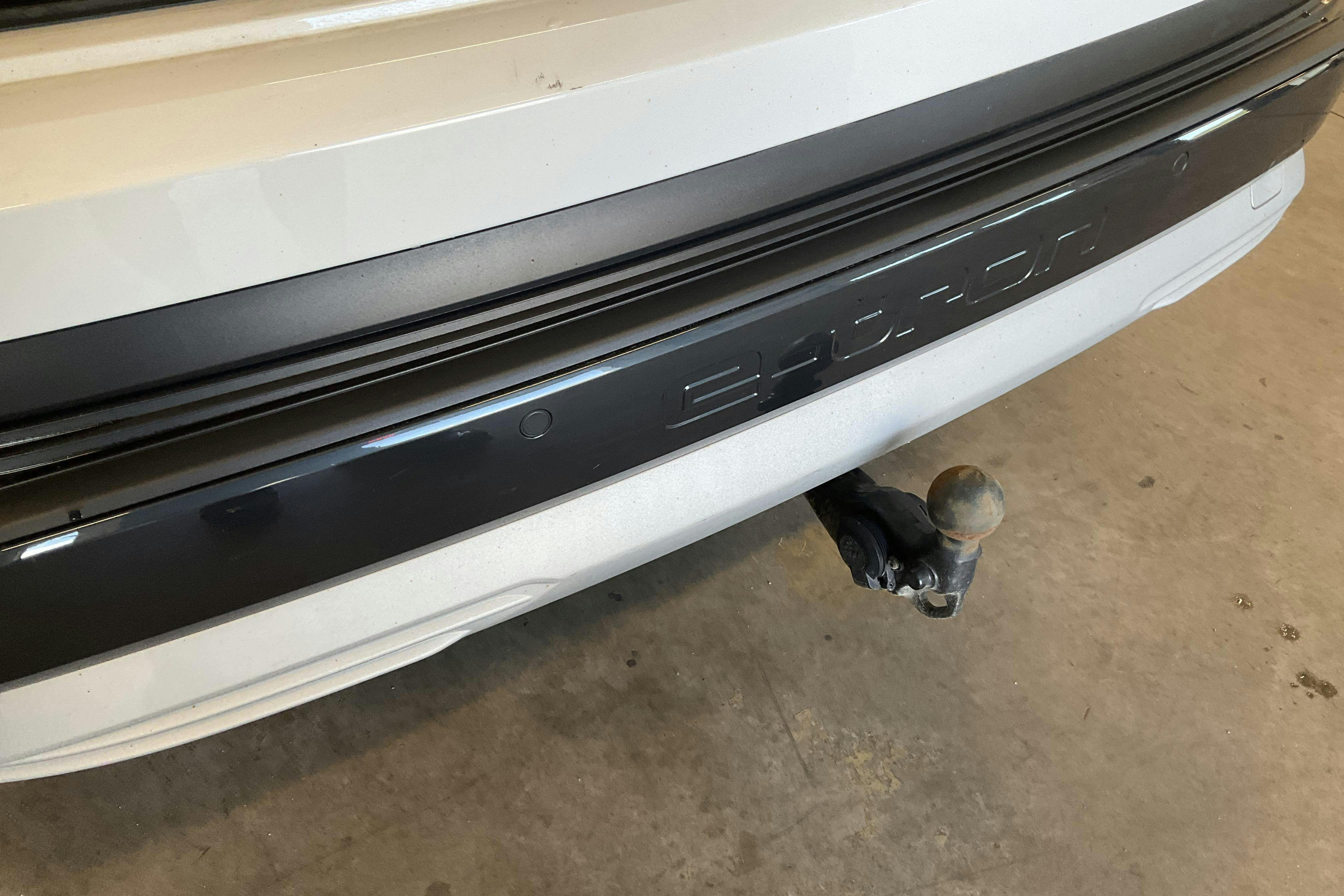 Vehicle Image 17