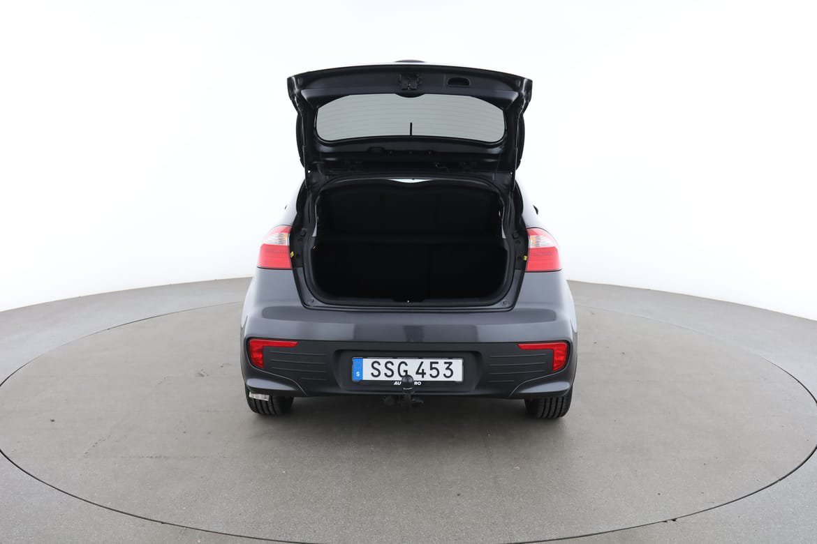 Vehicle Image 17