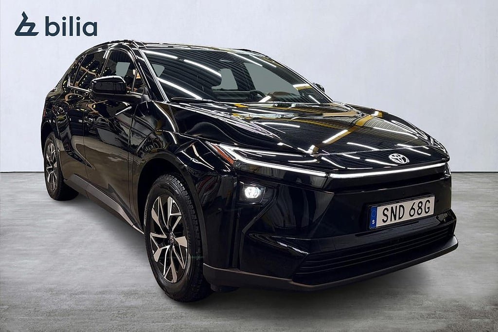Vehicle Image 7