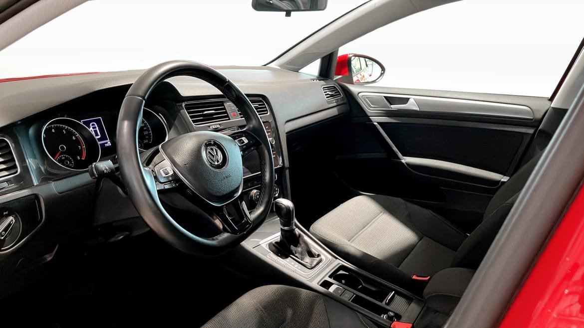 Vehicle Image 7