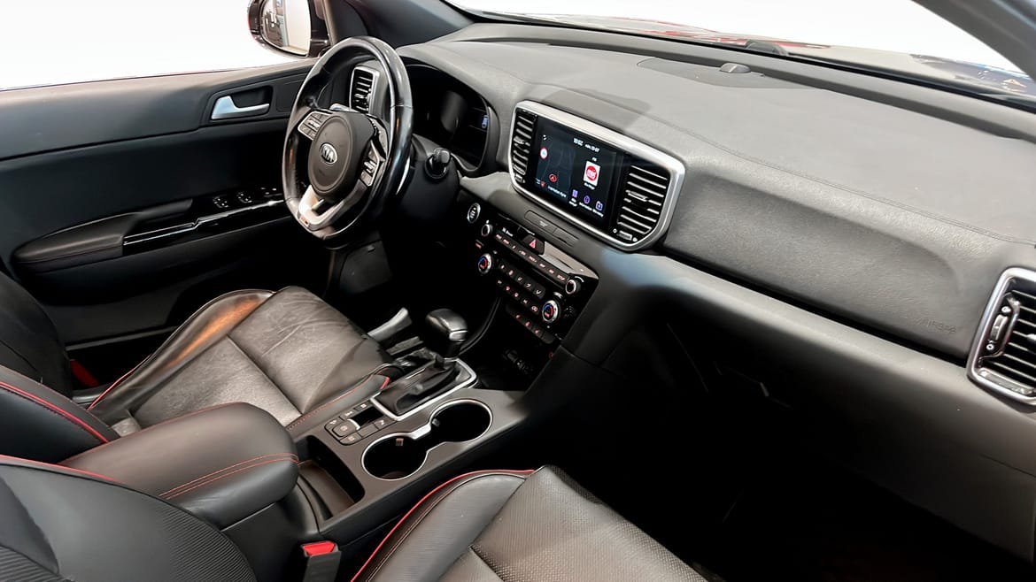 Vehicle Image 11