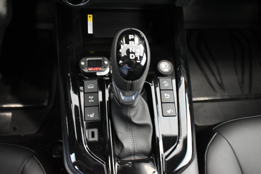 Vehicle Image 17