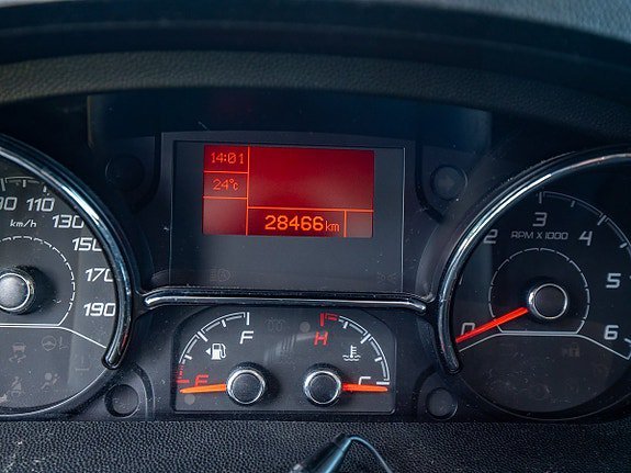 Vehicle Image 22