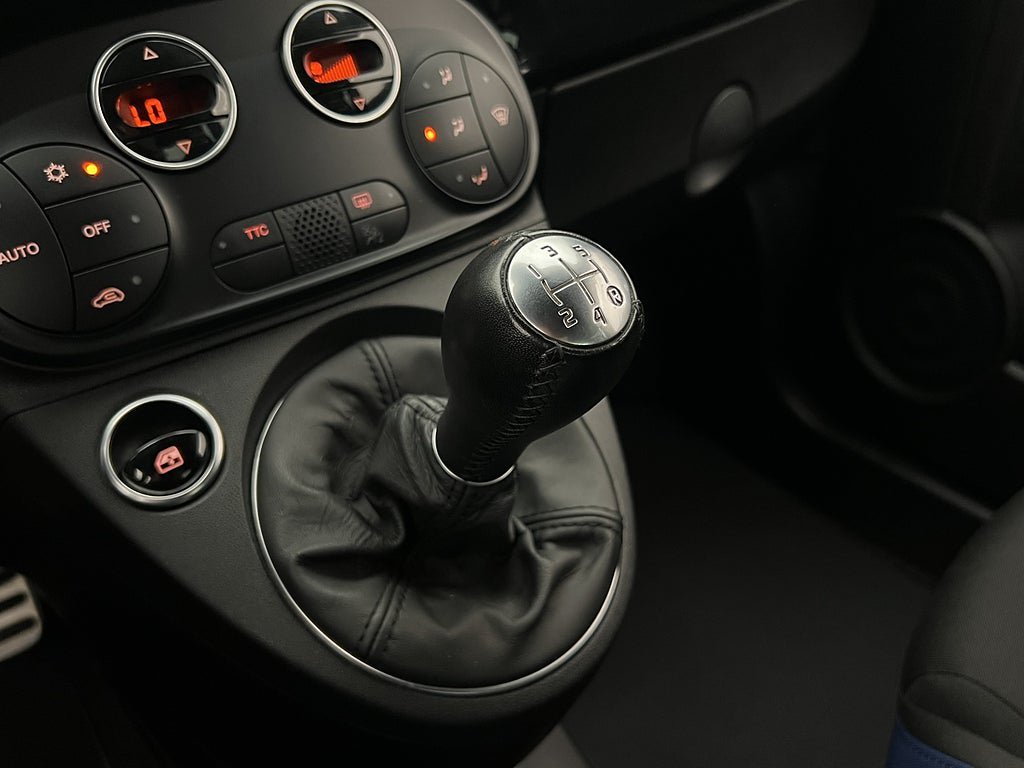 Vehicle Image 23