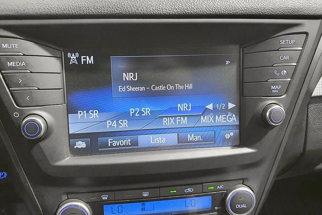 Vehicle Image 22