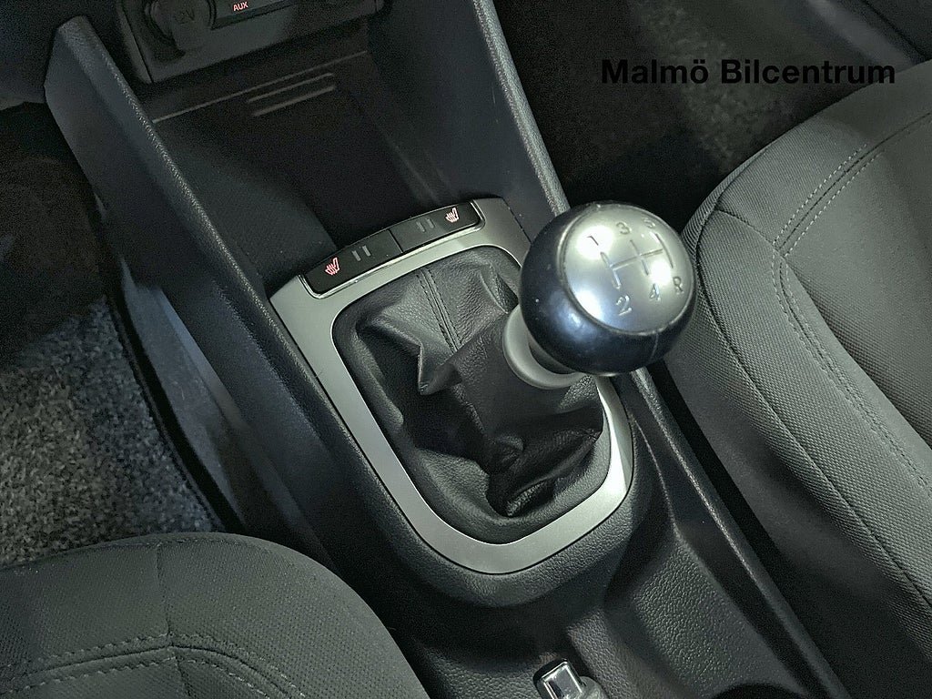 Vehicle Image 17