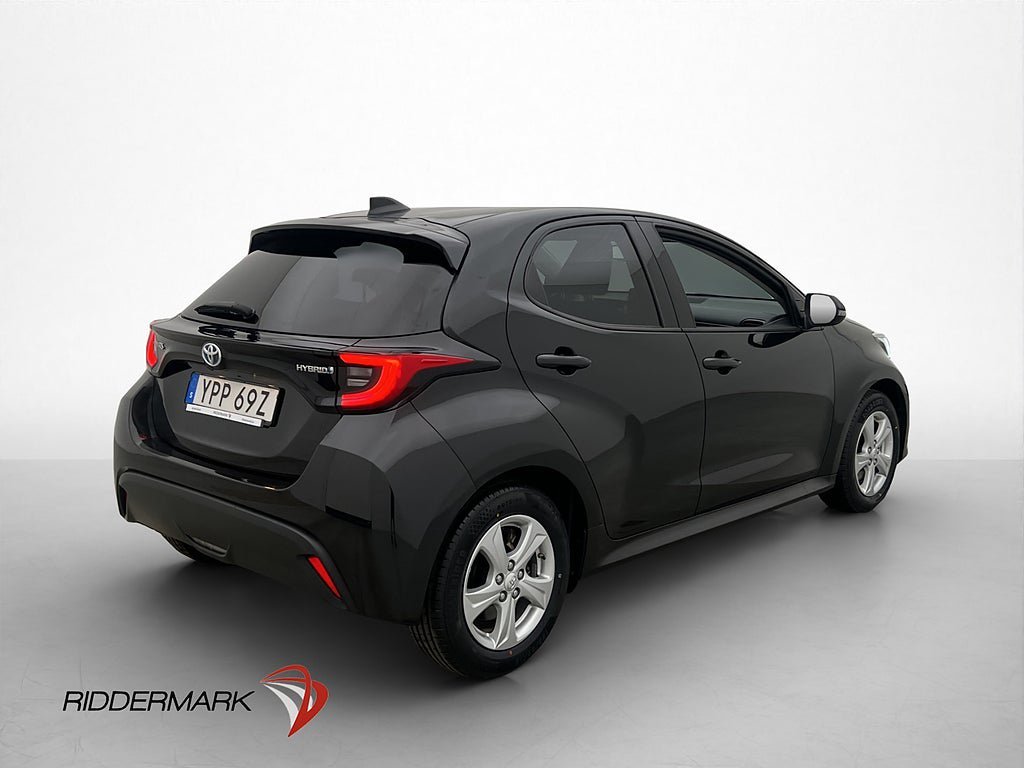 Vehicle Image 9