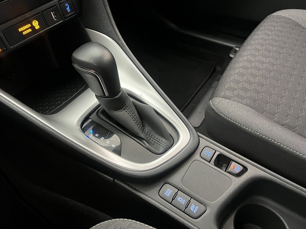 Vehicle Image 22