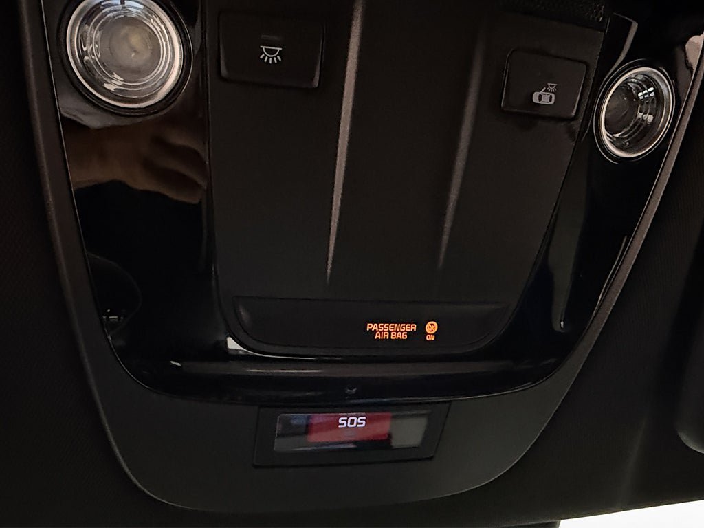 Vehicle Image 33