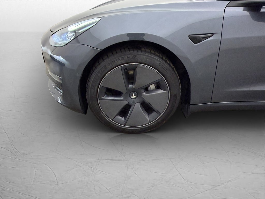 Vehicle Image 31