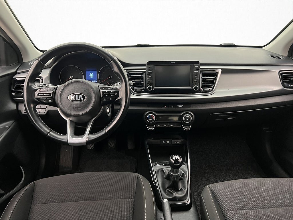 Vehicle Image 12