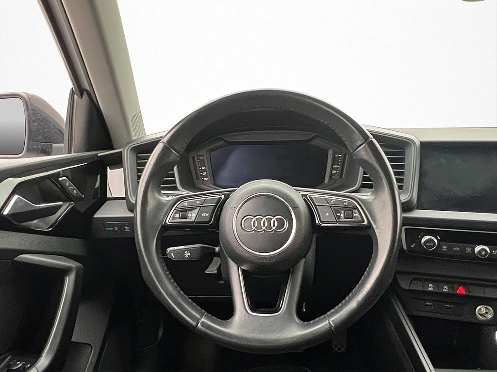 Vehicle Image 19