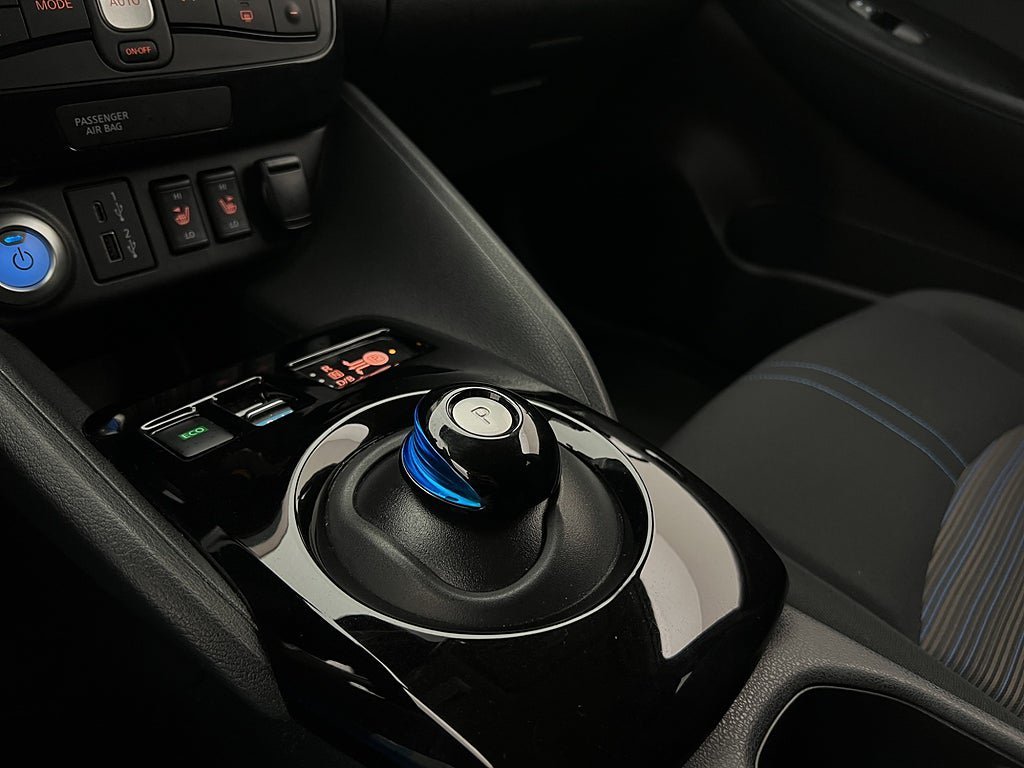 Vehicle Image 26