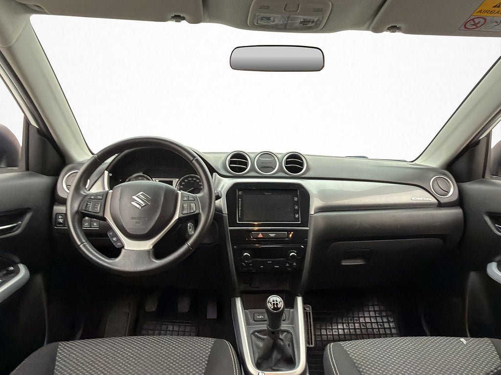 Vehicle Image 14