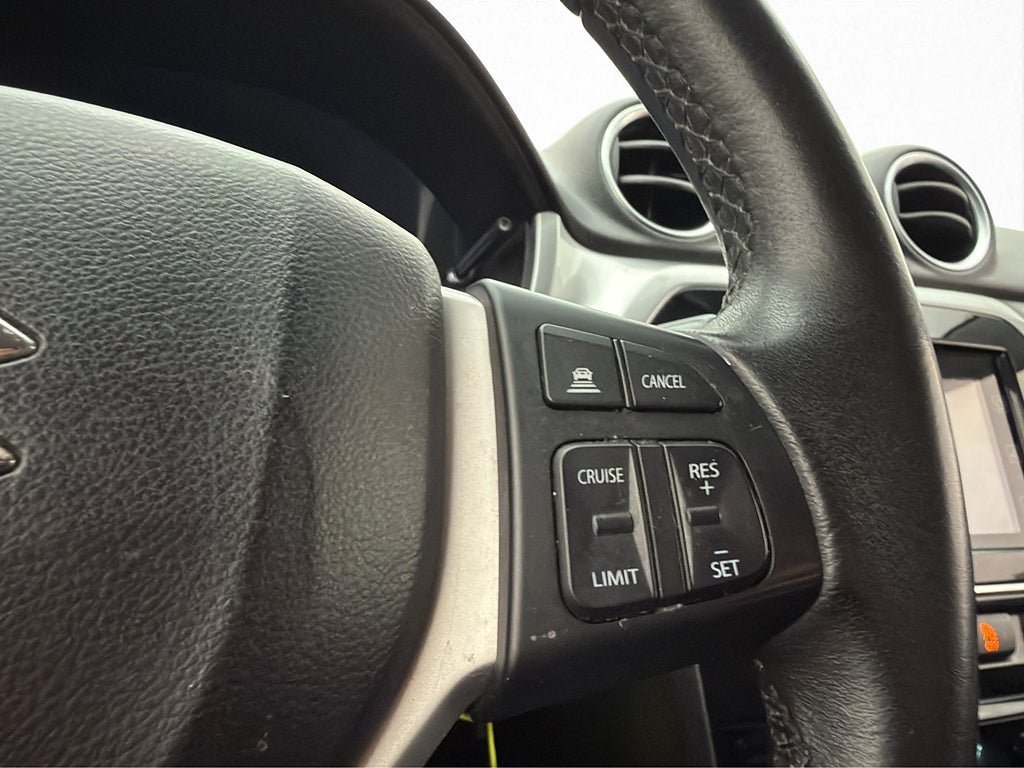 Vehicle Image 19