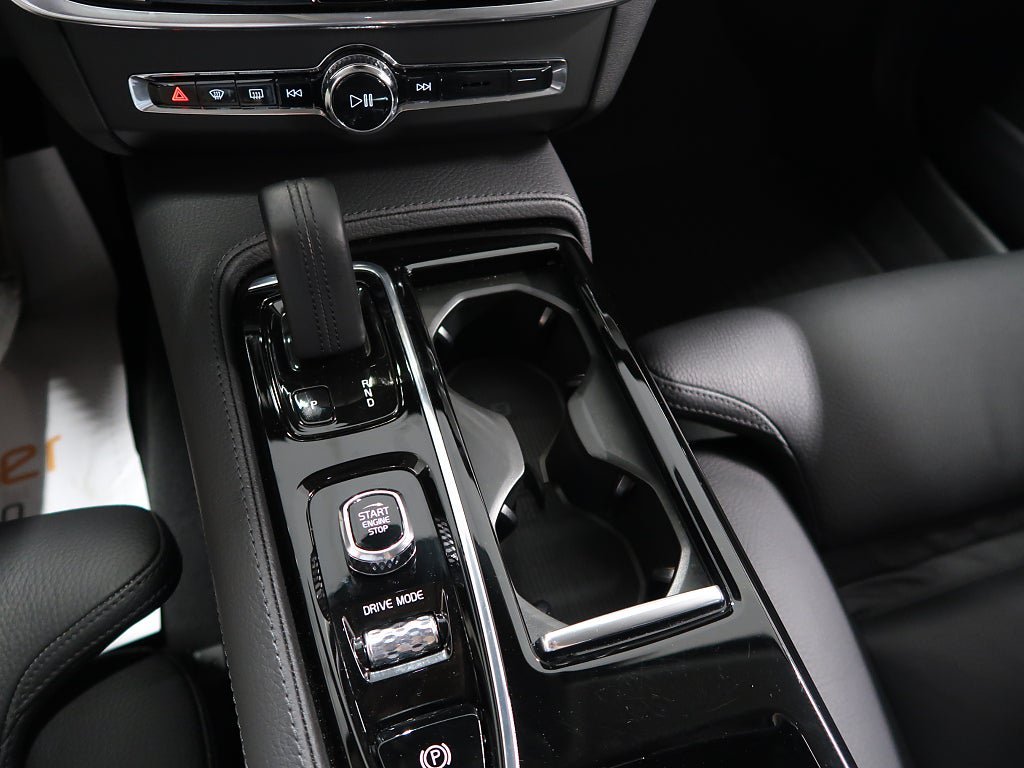 Vehicle Image 45