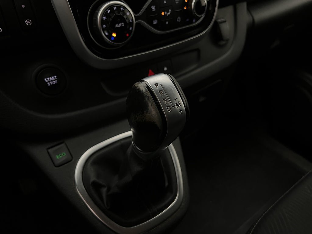 Vehicle Image 27