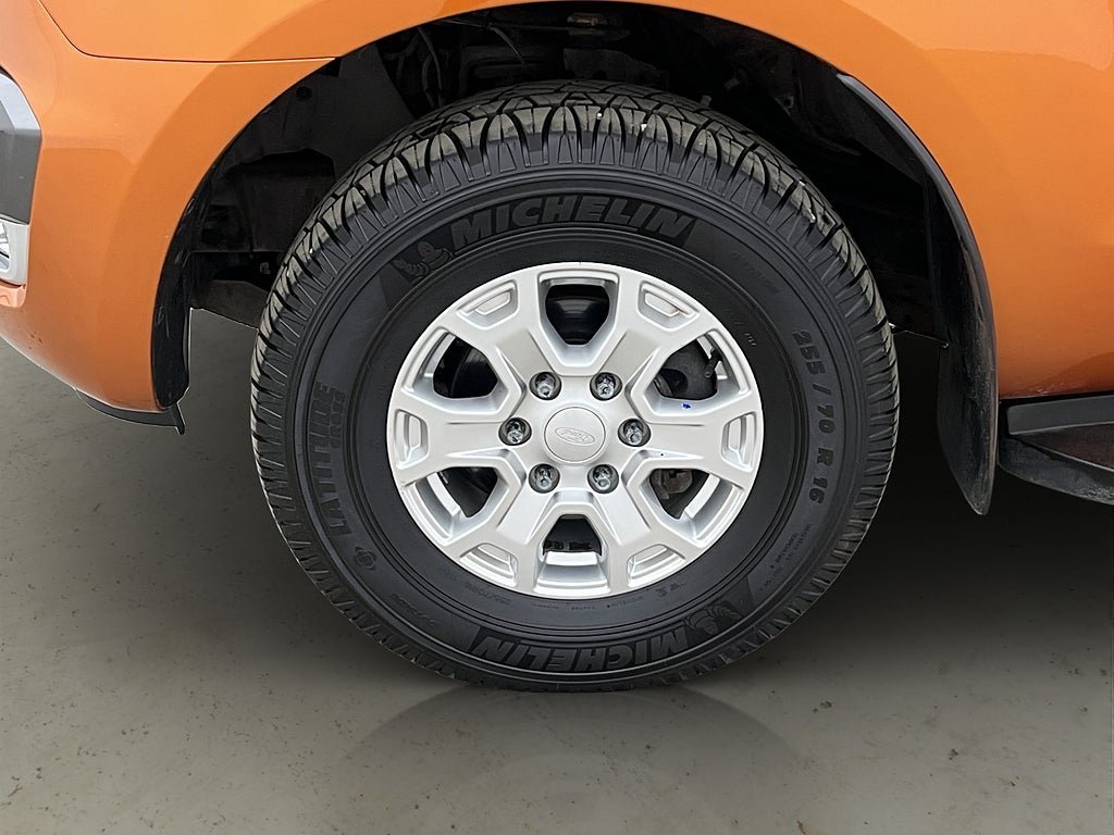 Vehicle Image 31