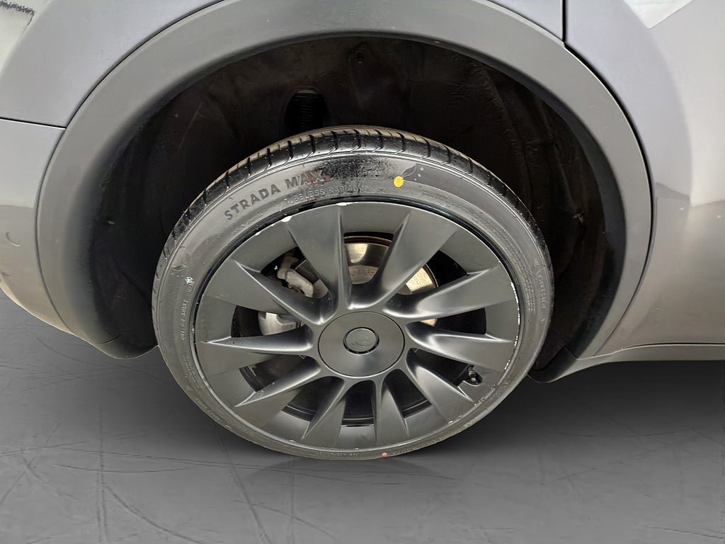 Vehicle Image 33