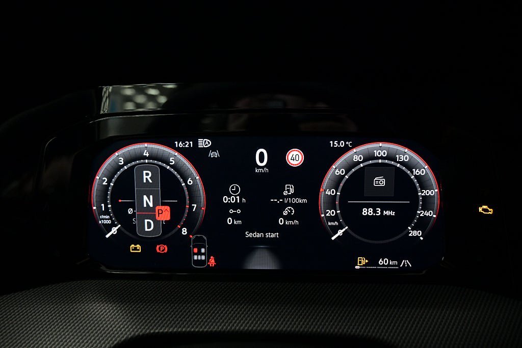Vehicle Image 14