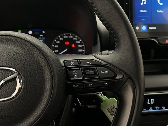 Vehicle Image 15
