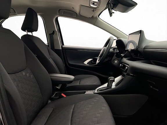Vehicle Image 21